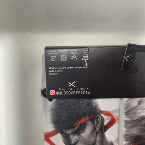 NEW Odd Sox Street Fighter Socks Size 6-13 Men's Hadouken! Come - Picture 8 of 12